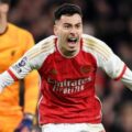 Arsenal 3-1 Liverpool: Gunners move within two points of Premier League leaders