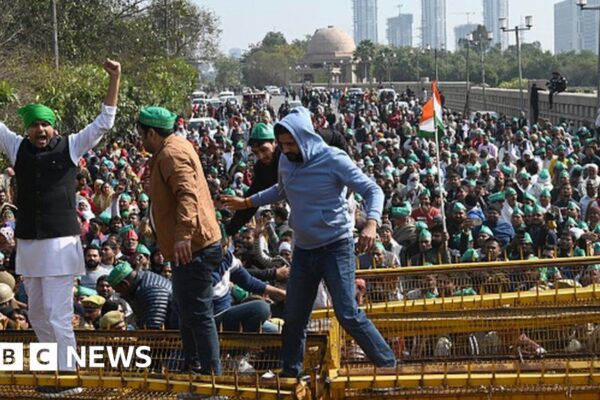 India farmers to resume march to Delhi after crackdown