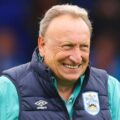Neil Warnock: Aberdeen appoint veteran as interim manager