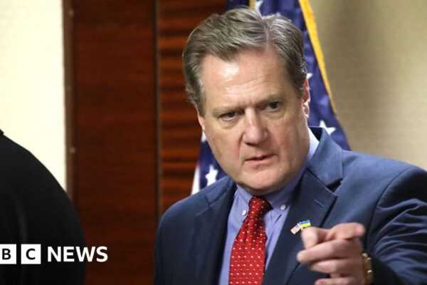 Top Republican warns of 'serious' national security threat